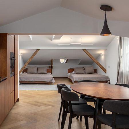 Roze Brivzemnieka Apartments เลียปาญา ภายนอก รูปภาพ